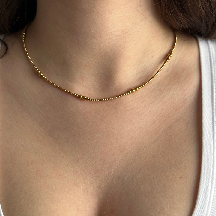 NINA NECKLACE