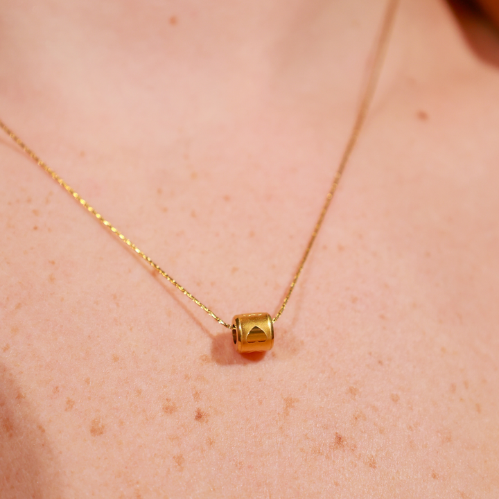 EVE NECKLACE