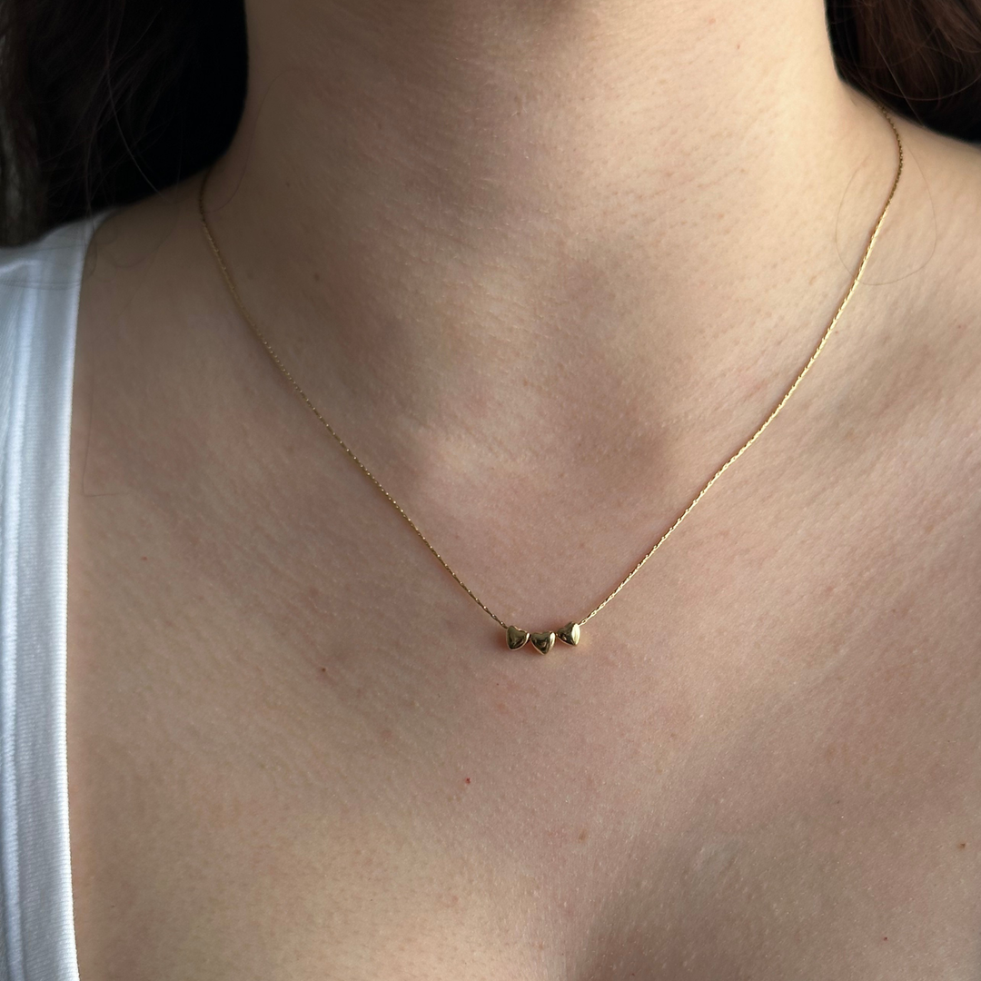 LIV NECKLACE