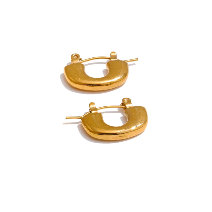 LIA earrings in gold – Velaroco