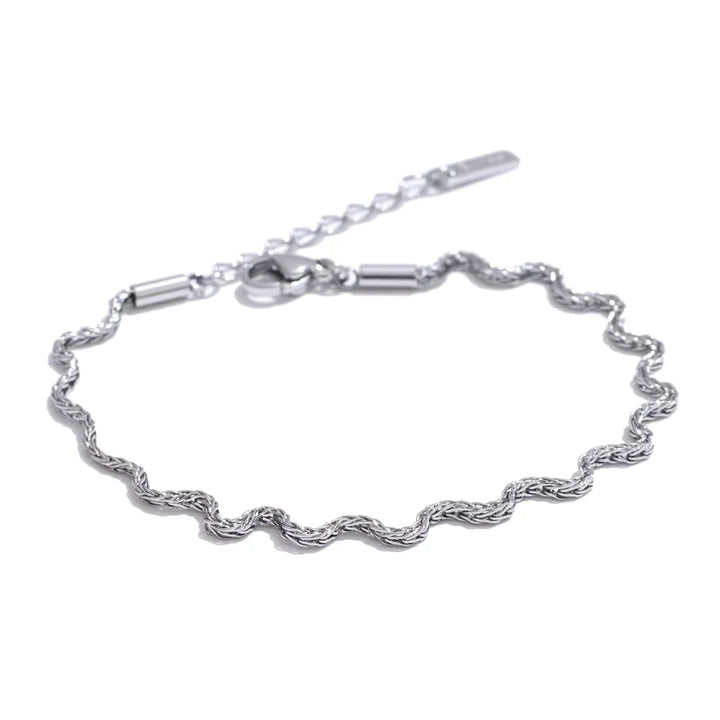NORA bracelet in silver – Velaroco