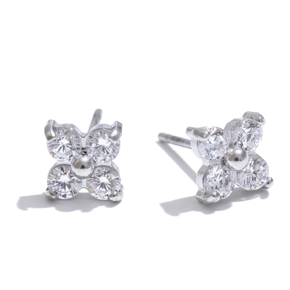 RAYE earrings in silver – Velaroco
